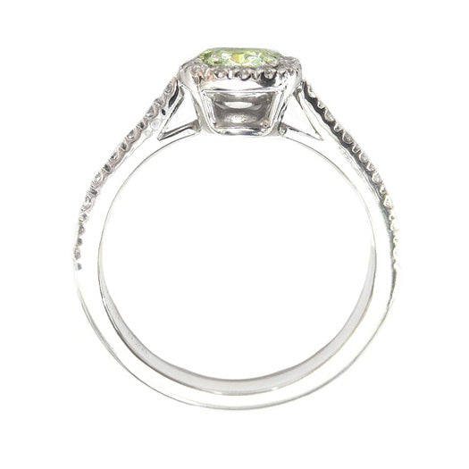 グリーンダイヤモンドリング クッション 0.8ct SI1 裏画像