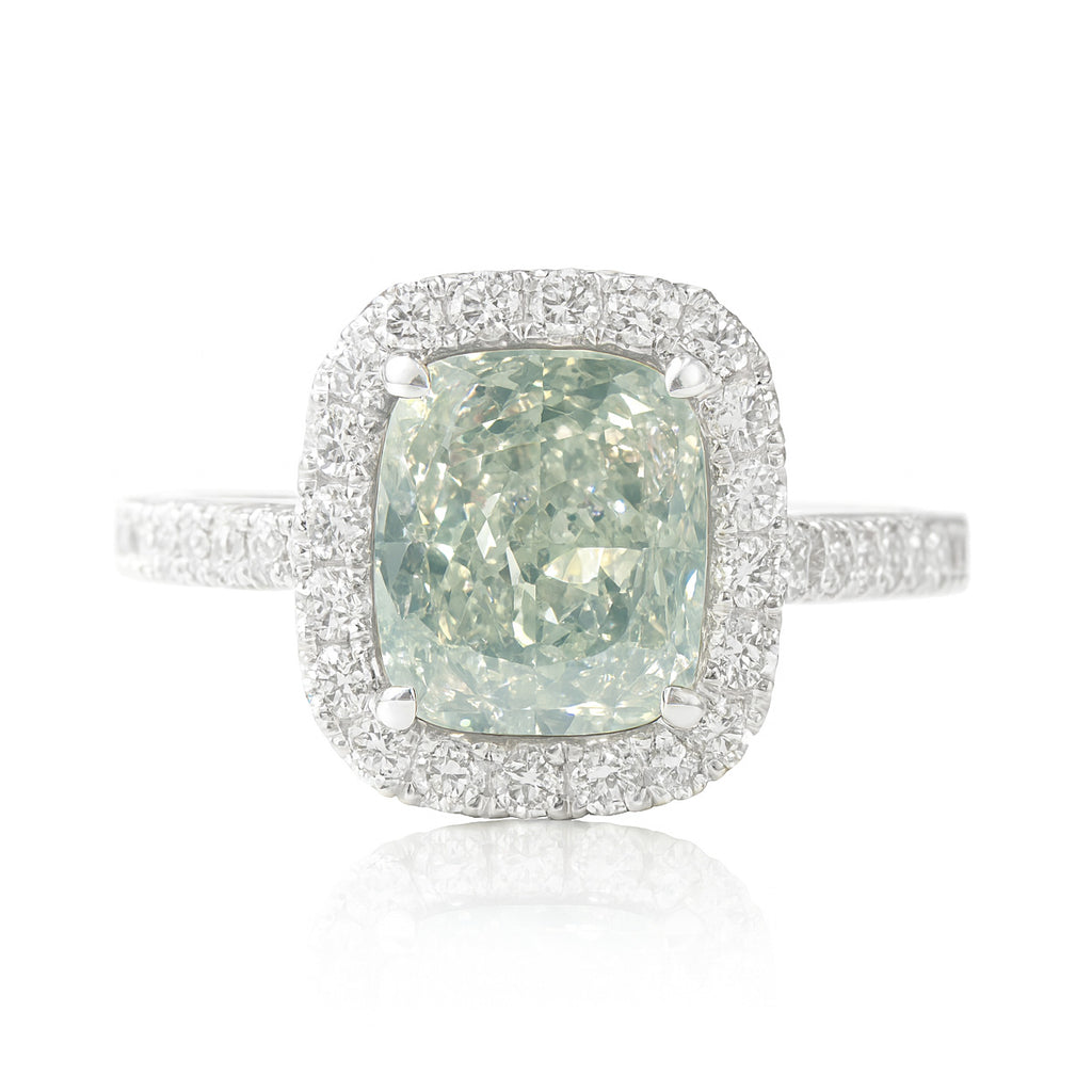 PT900 グリーンダイヤモンドリング 2.424ct Very Light Greenish Yellow SI2 クッション
