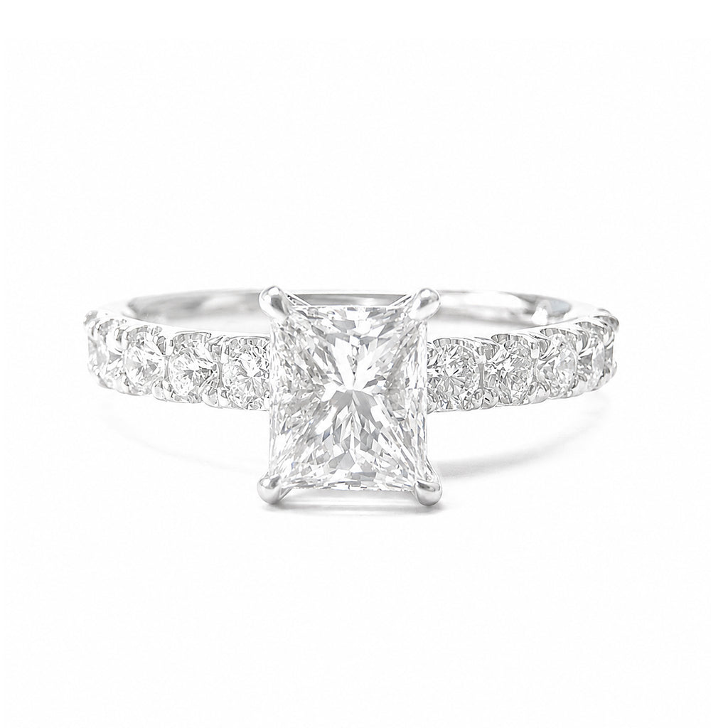 18KWG ほぼ無色G 天然ダイヤモンドリング 1.361ct プリンセスカット