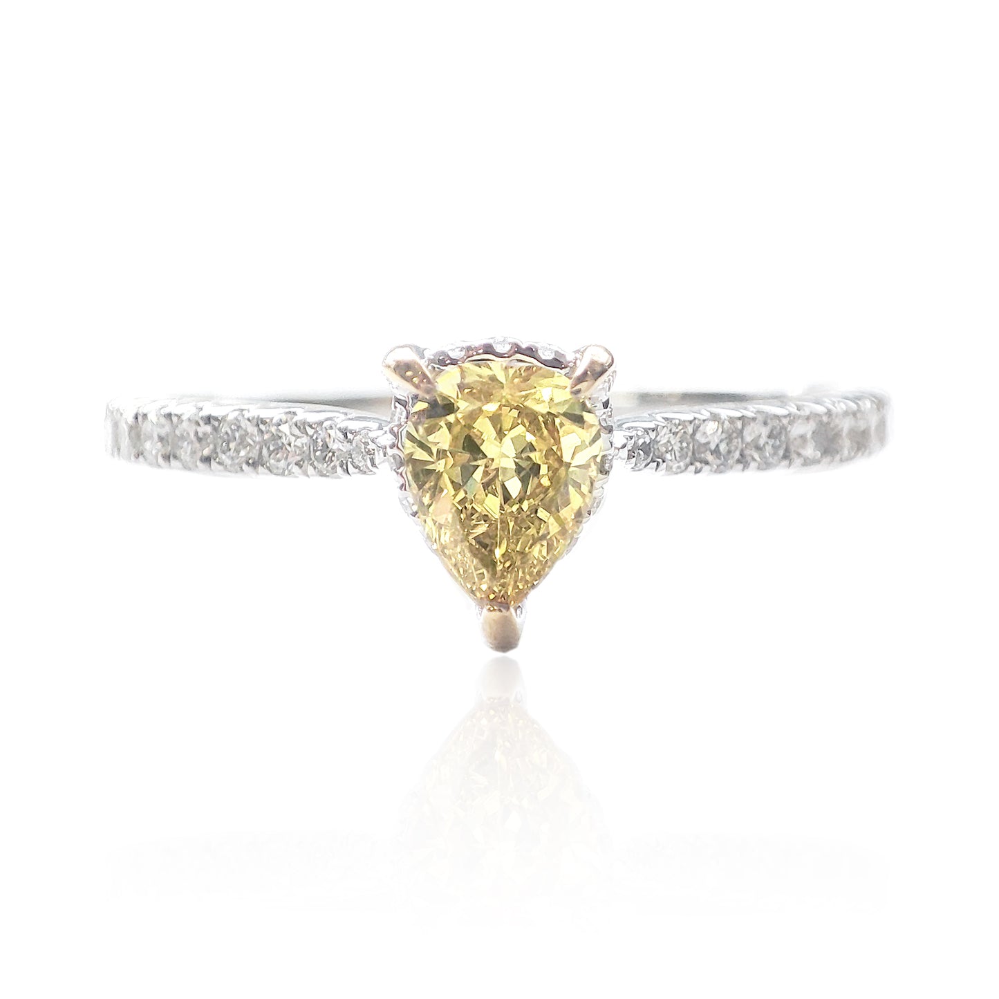 天然ダイヤモンドリング Vivid Yellow 0.61ct VS1 Pear 画像