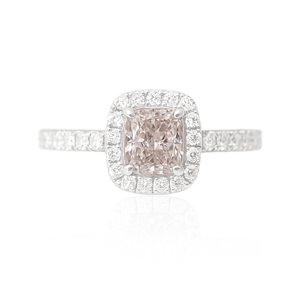 PT900 ピンクダイヤモンドリング 0.795ct VS2 Faint Brown Pink クッション