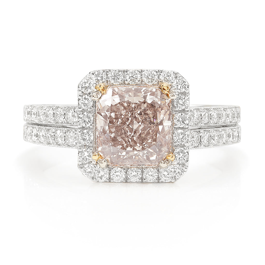 PT900 ピンクダイヤモンドリング 1.867ct Light Pink VVS1 ラディアント