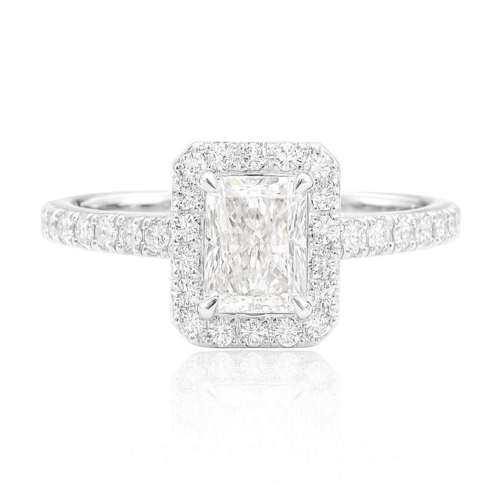 18K ほぼ無色ダイヤモンドリング 0.53ct VVS2 ラディアント