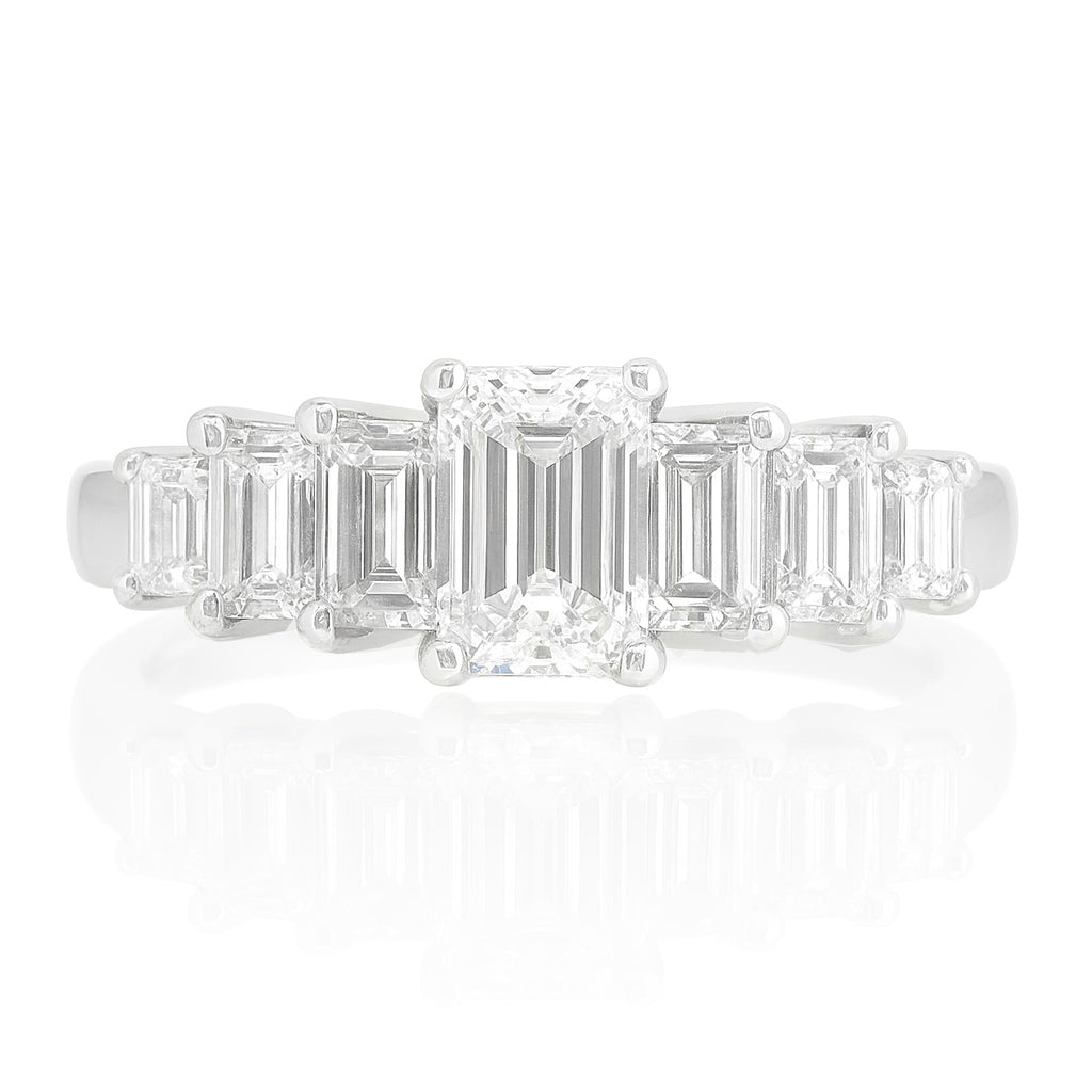 PT900 エメラルドカット ダイヤモンド セブンストーンリング 1.237ct