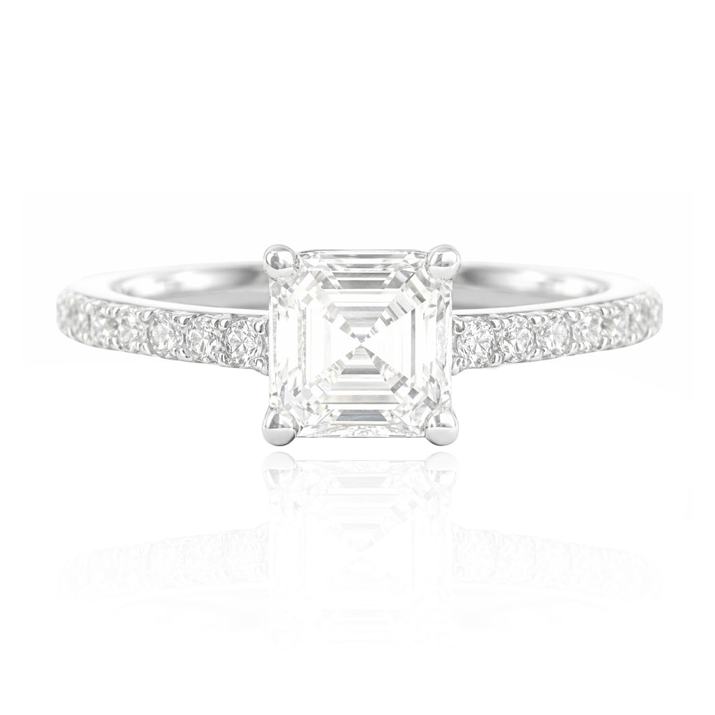 18K ほぼ無色G ダイヤモンドリング 1.02ct VVS2 エメラルドカット