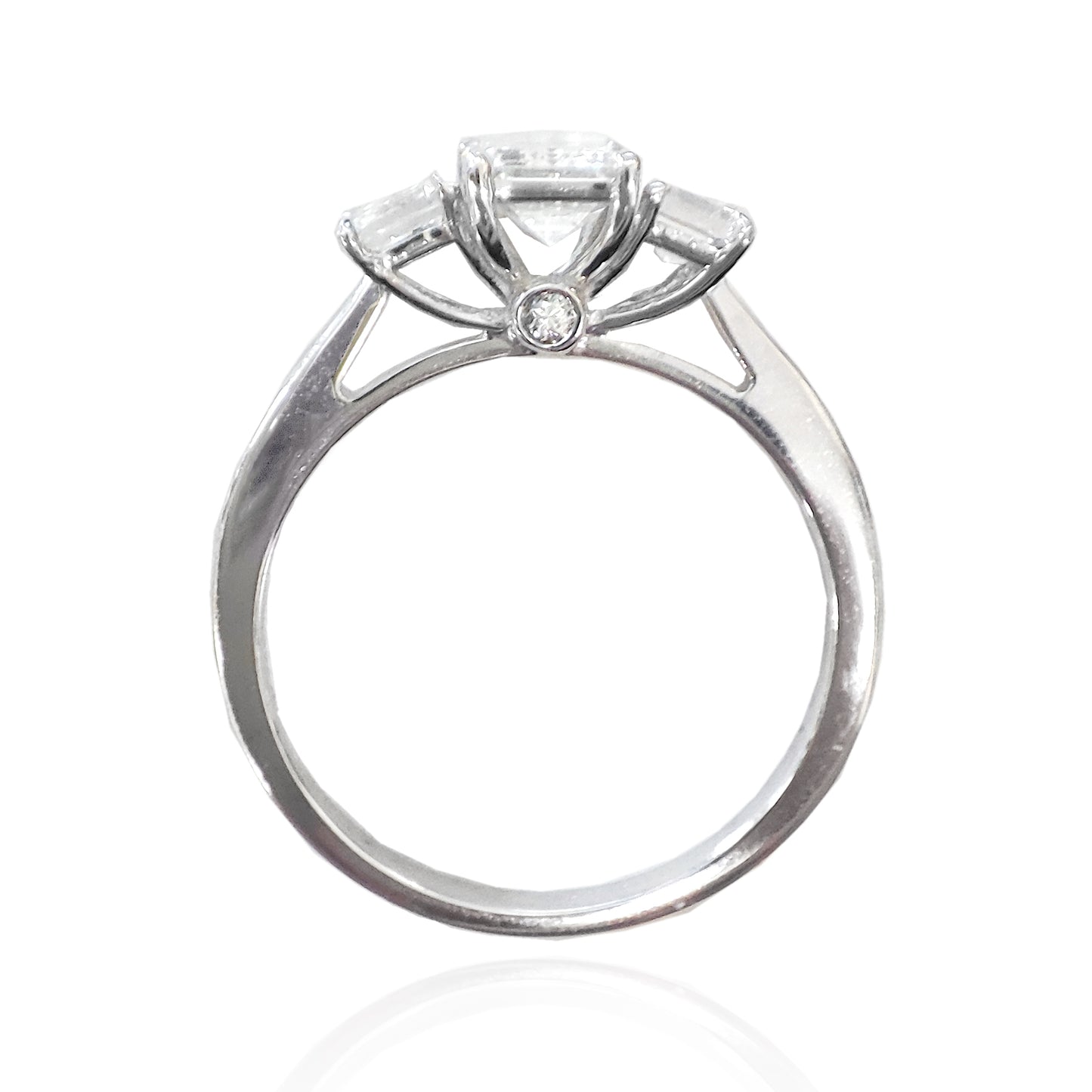 Emerald Colorless Diamond Ring - 1.237ct