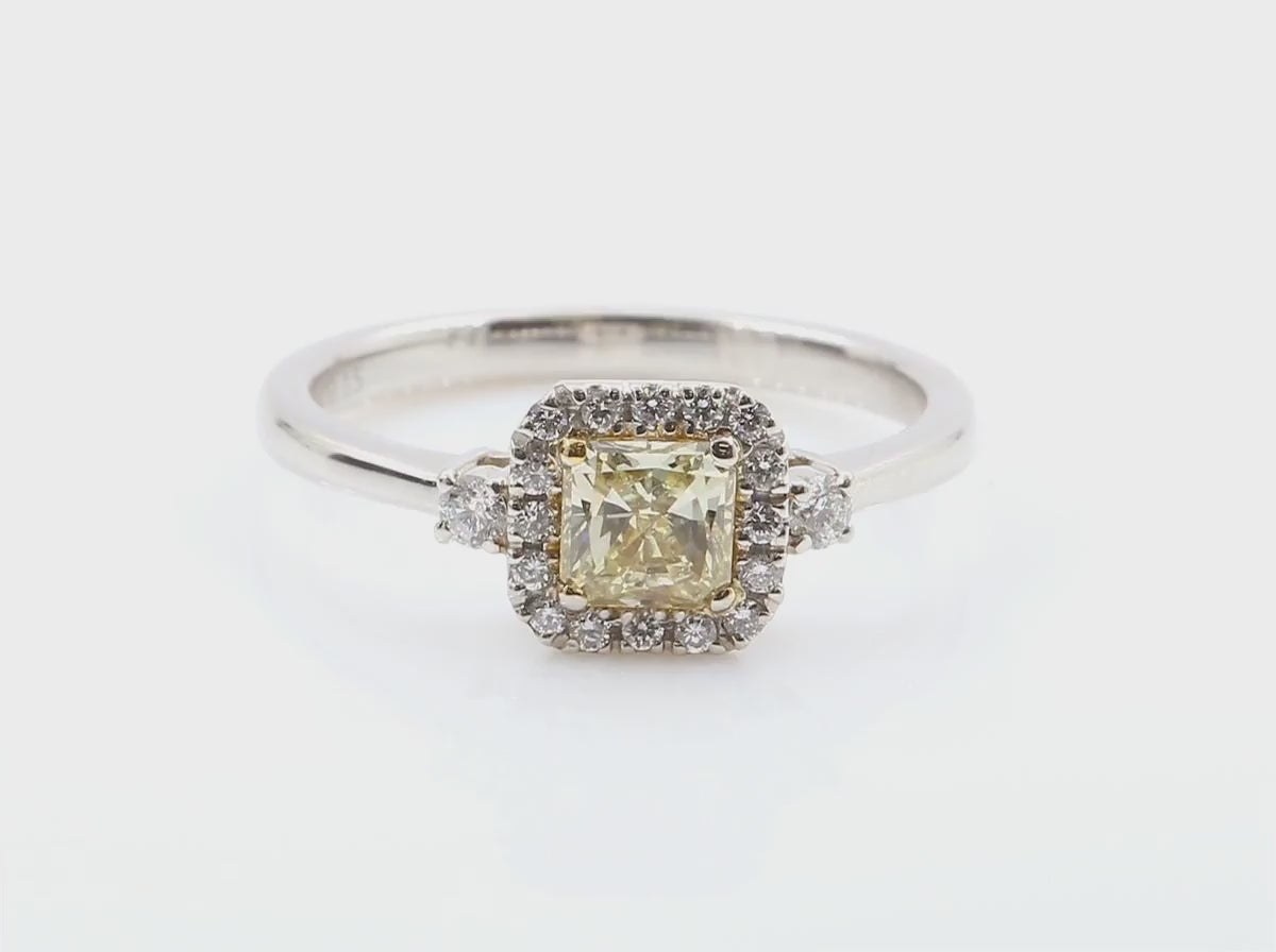 イエローダイヤモンドリング ラディアント 0.68ct VS1 映像