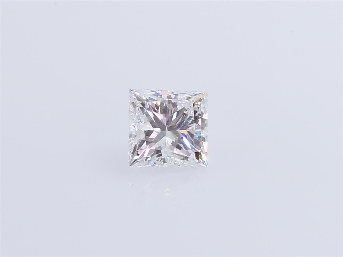 天然ダイヤモンドルース 0.7ct  無色E プリンセスカット ダイヤモンド映像