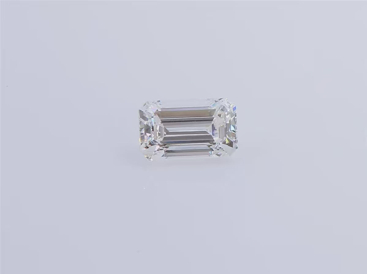 天然ダイヤモンドルース 1.004ct 無色D エメラルドカット ダイヤモンド映像