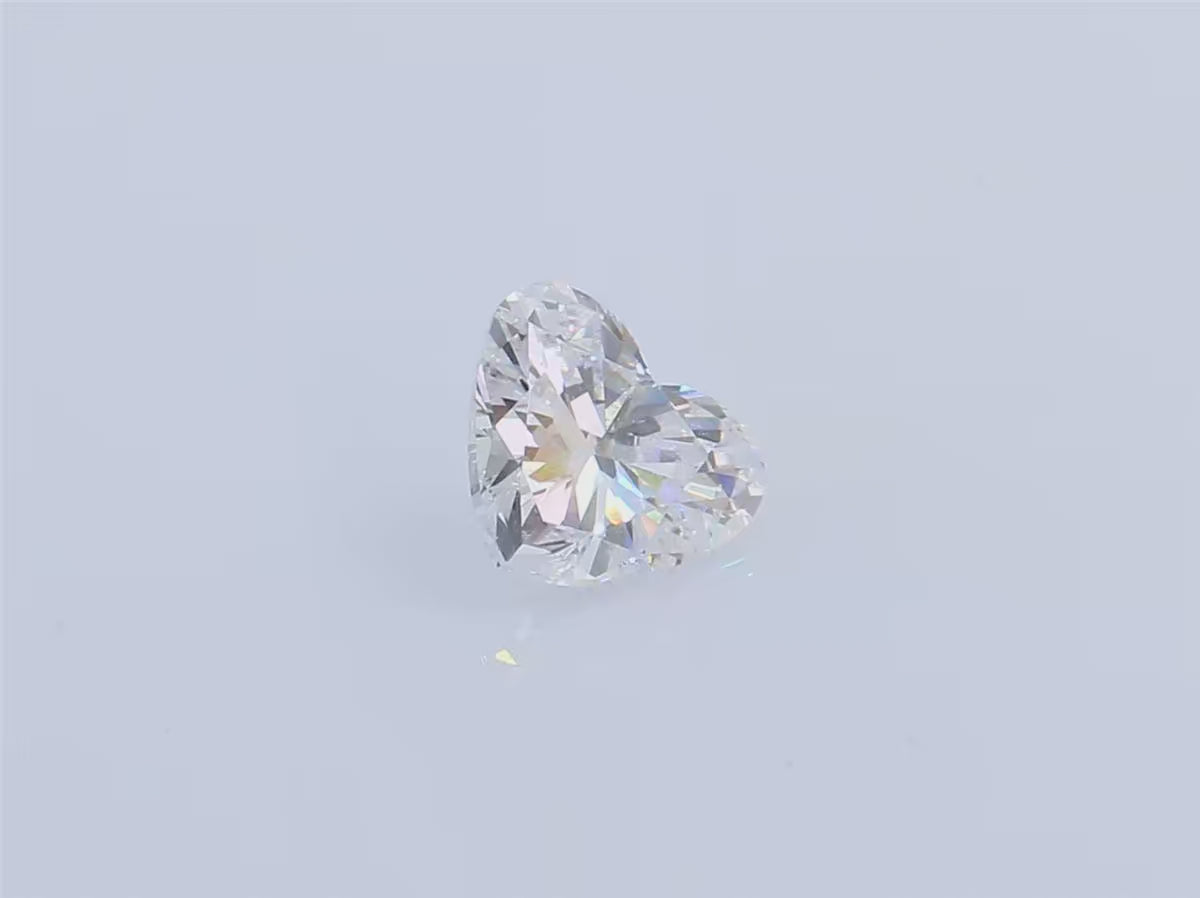 天然ダイヤモンドルース 0.74ct 無色E ハート ダイヤモンド映像