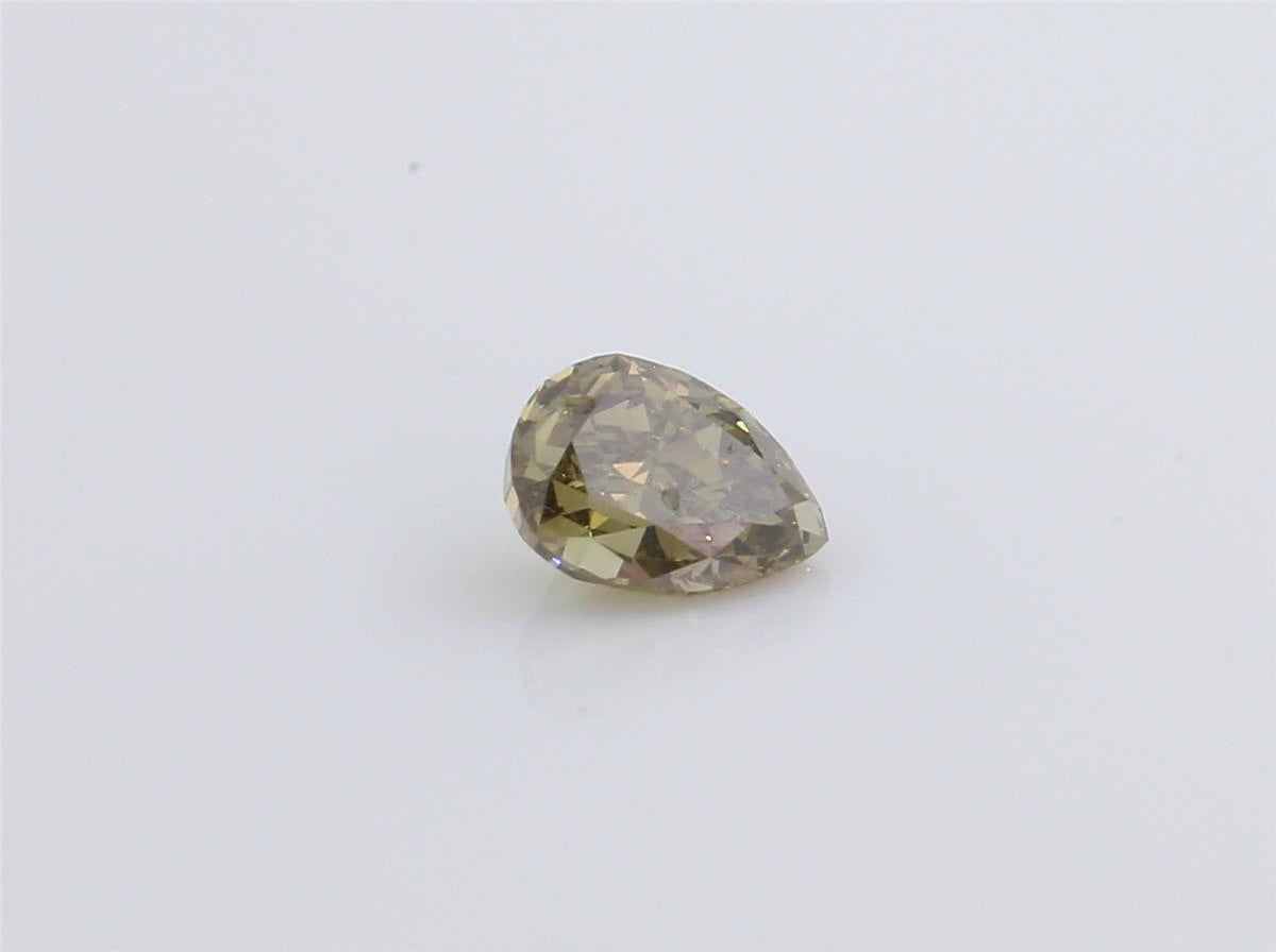 天然ダイヤモンドルース 0.697ct ファンシーダークグレーイエロー ペア ダイヤモンド映像