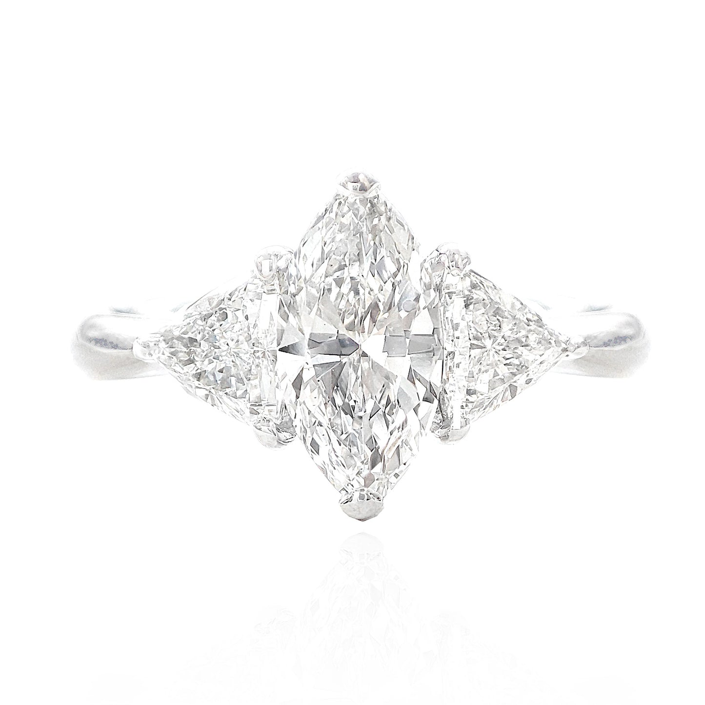 PT900 無色ダイヤモンドリング 1.684ct SI1 マーキス