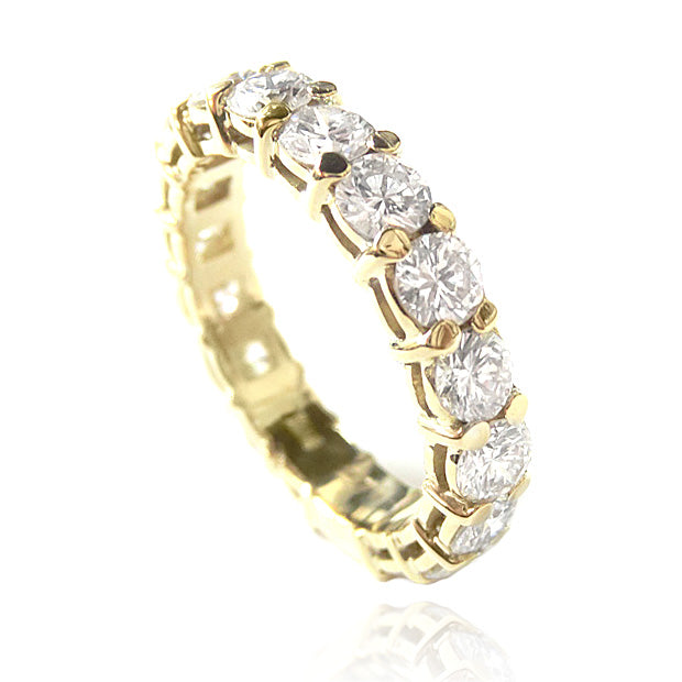18KYG ラウンドダイヤモンド エタニティリング 2.71ct
