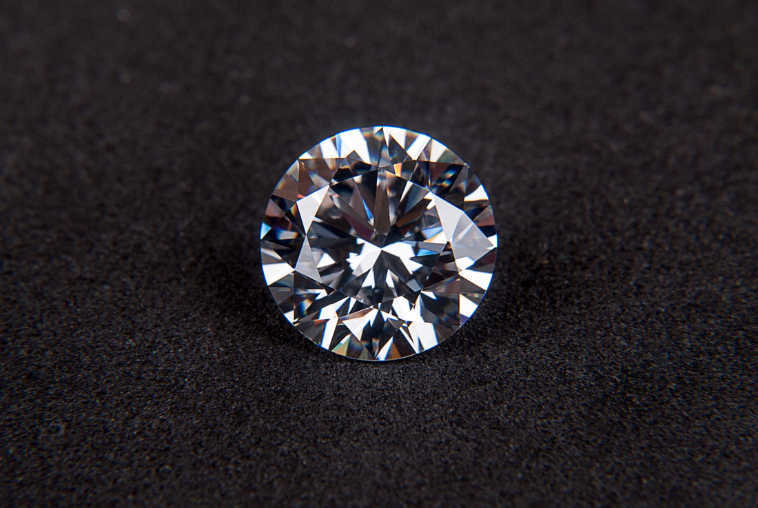 Wholesale and Retail Diamonds in Tokyo 東京都を拠点にするダイヤモンド卸売・小売店