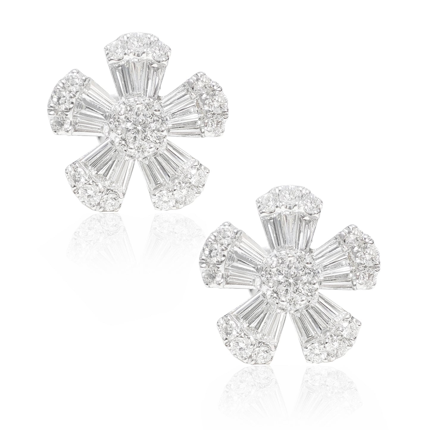 Flower Design Diamond Earrings - 18KWG 1.24ct