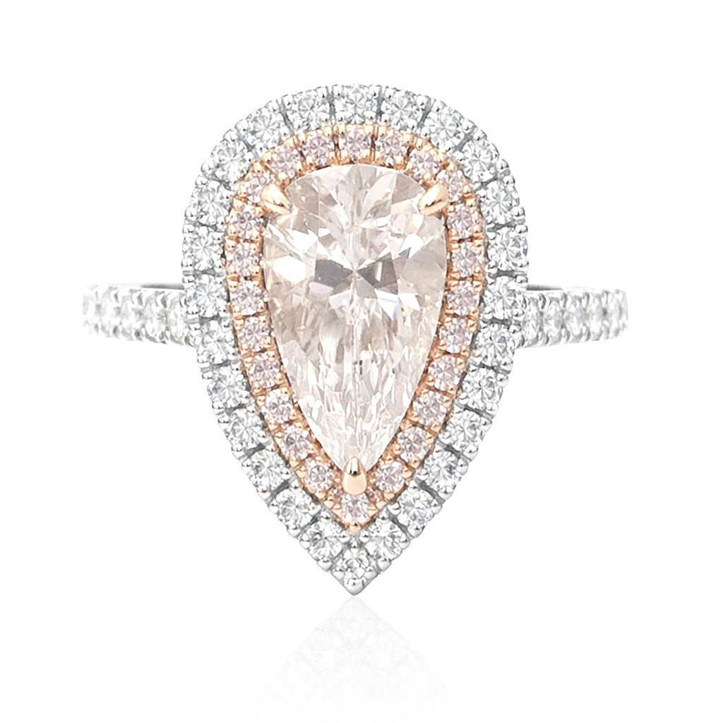 18K Jカラー ペアシェイプ ダイヤモンドリング 柔らかなウォームトーン 1.853ct