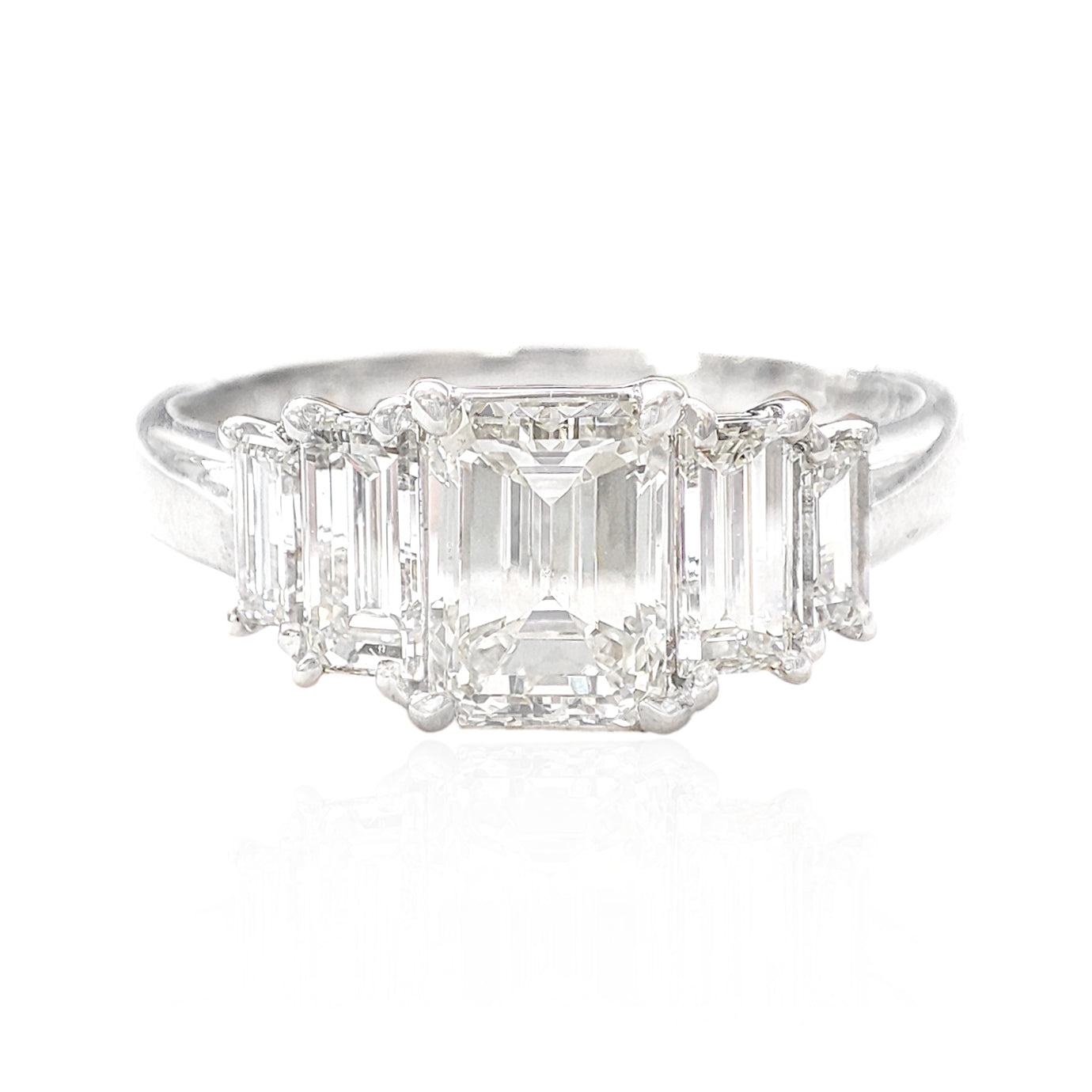 PT900 ダイヤモンドリング 1.657ct SI1 E 無色 プリンセス 画像