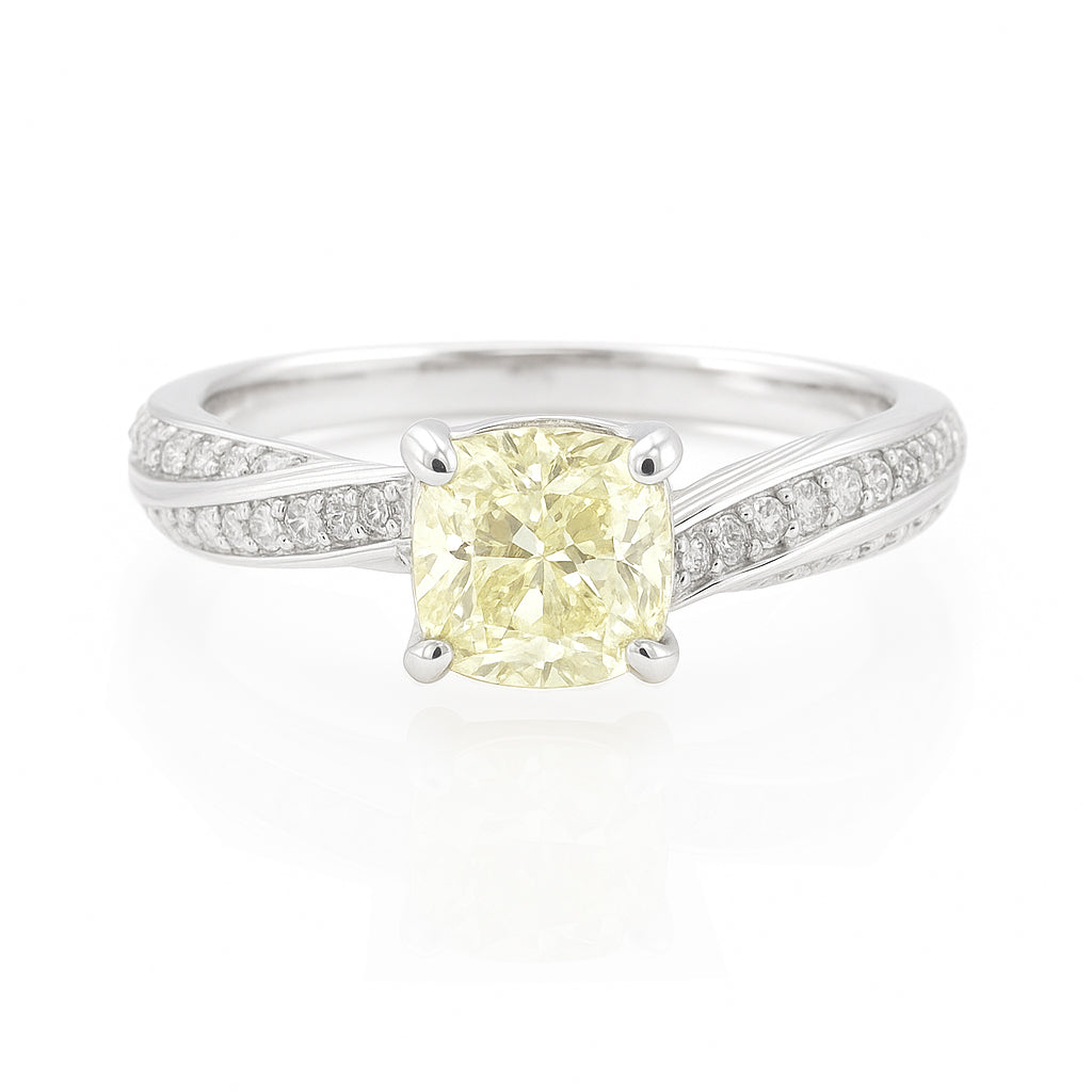 ライトイエローダイアモンドリング クッション 1.627ct SI2 画像