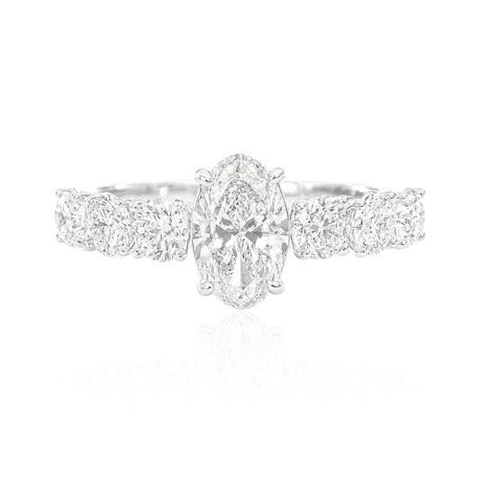 天然ダイヤモンドリング 1.649ct Oval 18KWG 画像