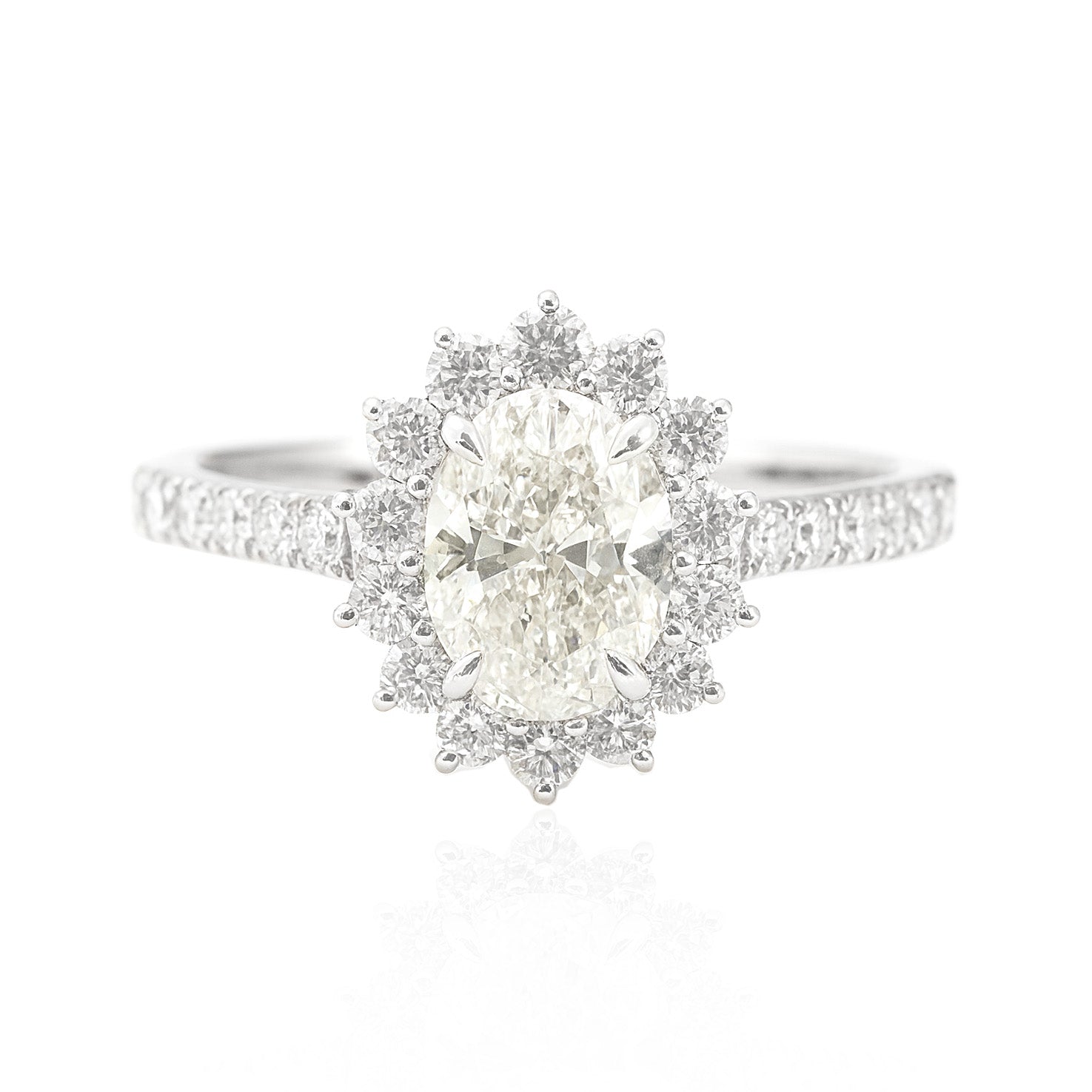 天然ダイヤモンドリング ほぼ無色 1.25ct SI1 オーバル 画像