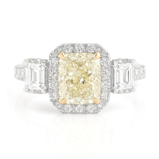 天然ダイヤモンドリング ライトイエロー クッション VS2 2.77ct 画像