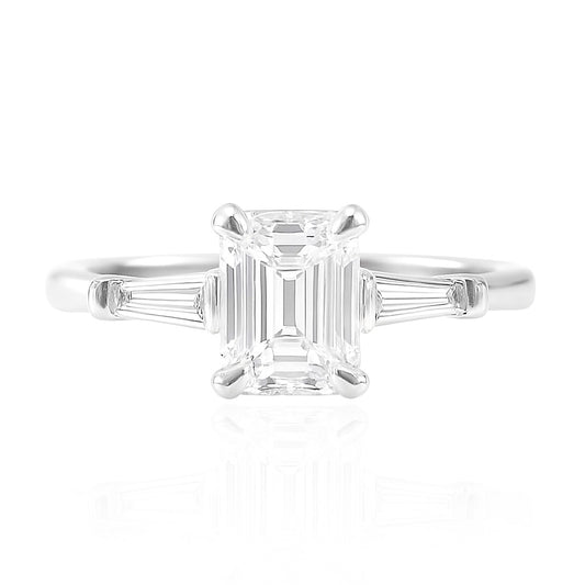 天然ダイヤモンドリング 無色 エメラルド VVS2 0.87ct 画像