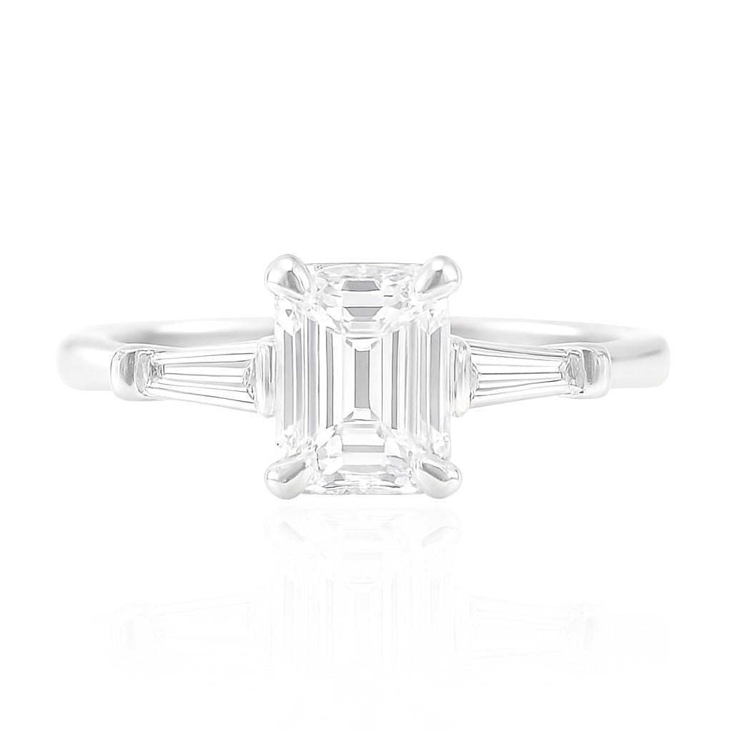 天然ダイヤモンドリング 無色 エメラルド VVS2 0.87ct 画像