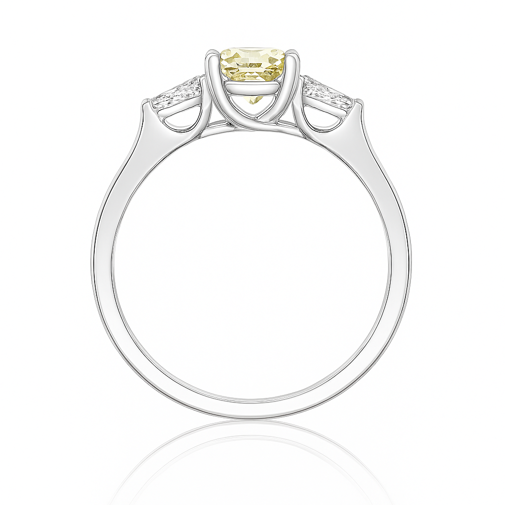 天然ダイヤモンドリング ファンシーイエロー クッション SI1 0.912ct 横画像