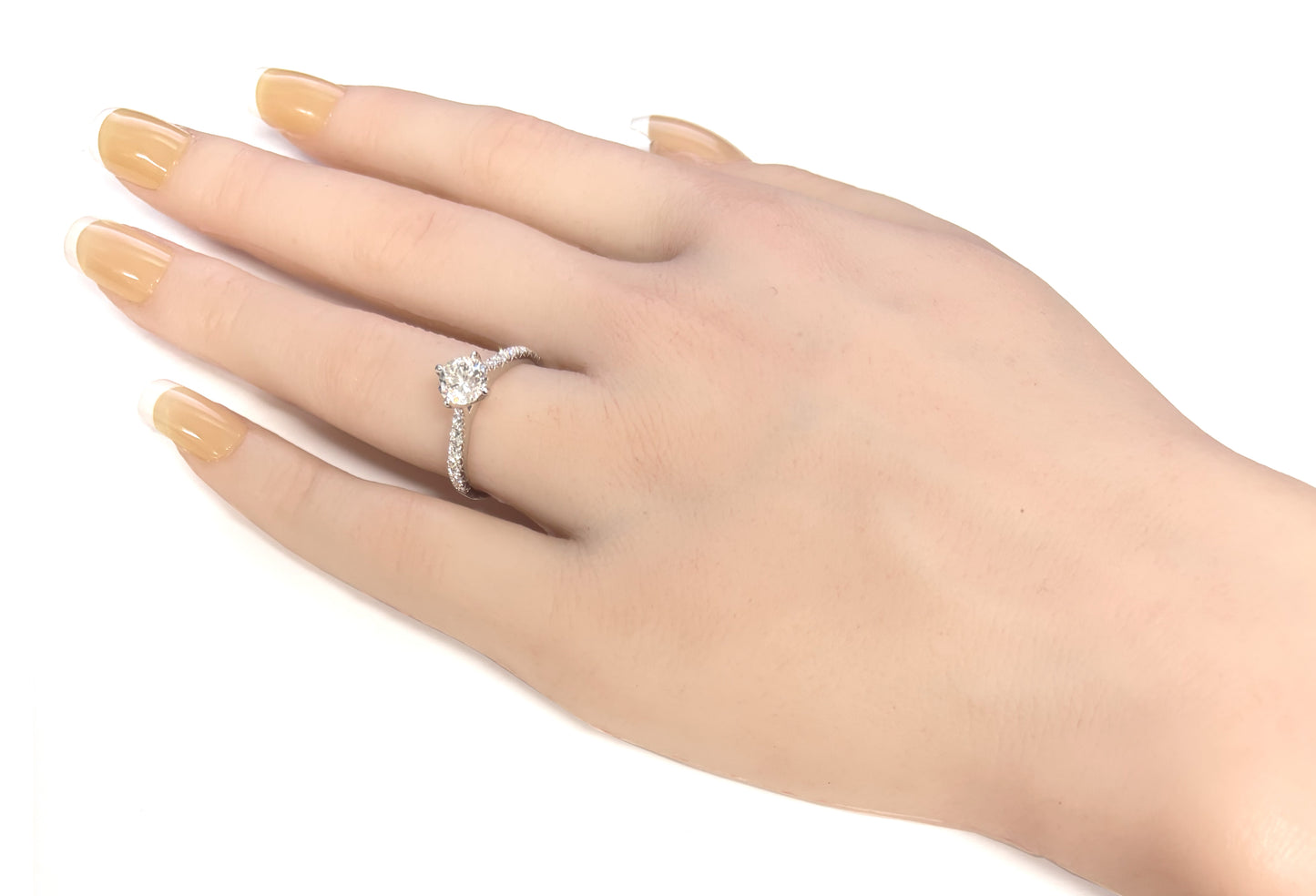 18K Gほぼ無色ダイヤモンドリング 1.215ct SI1 ラウンド