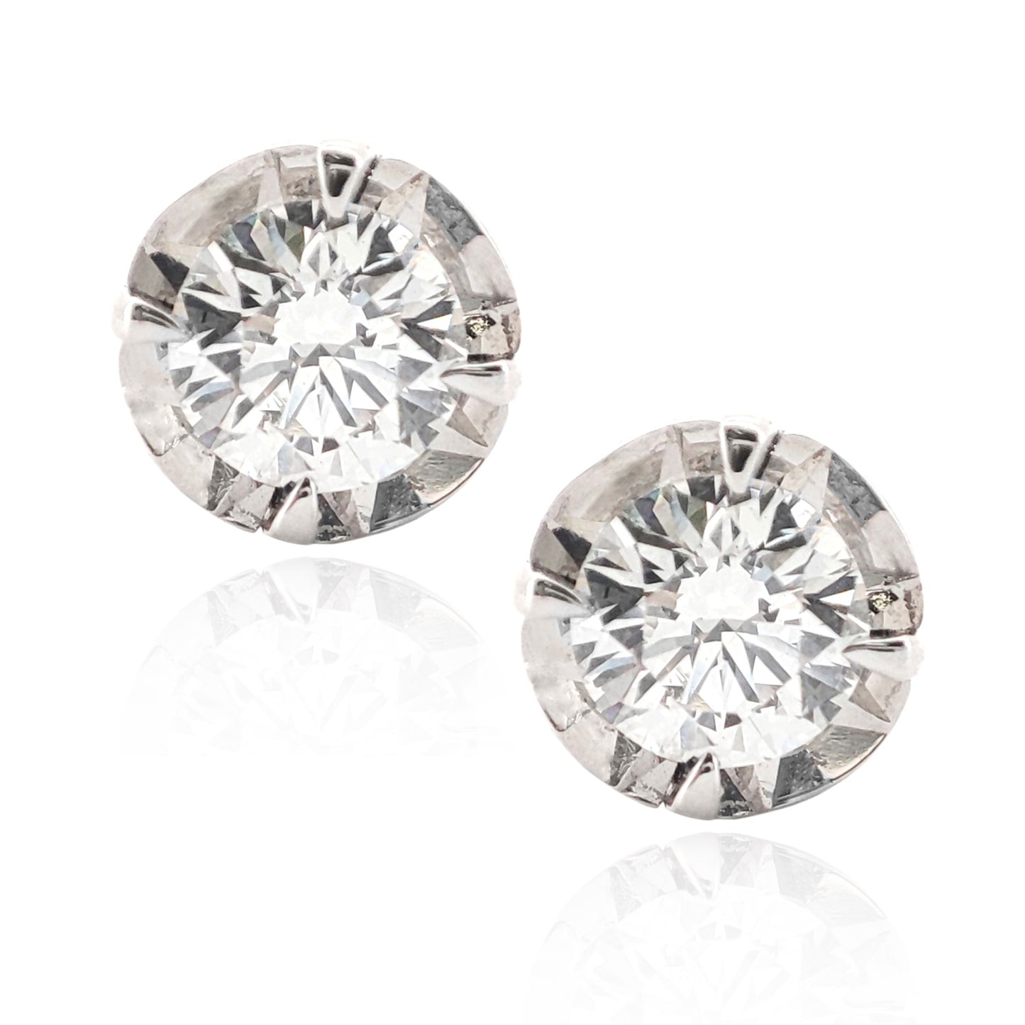 Round Diamond Earrings - 0.731ct 