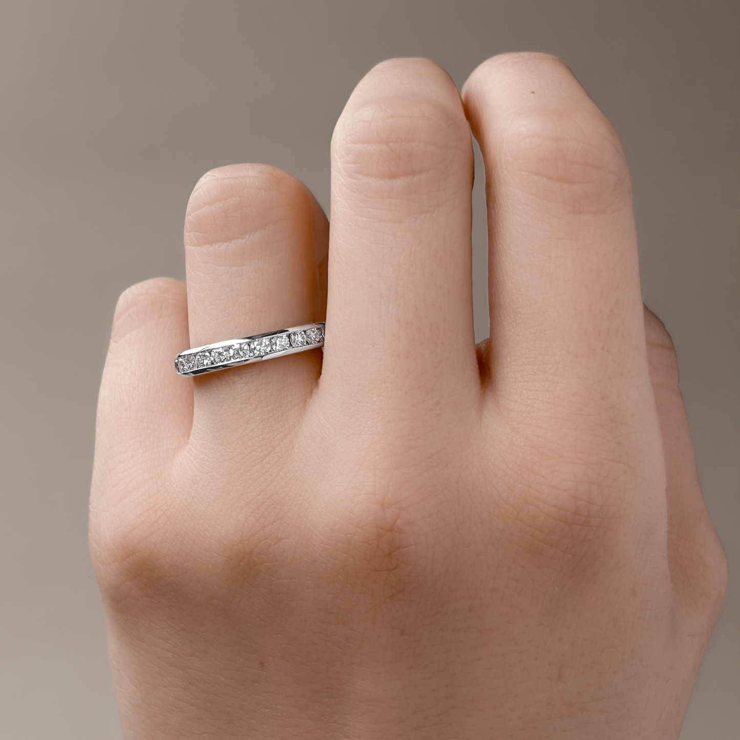 18K ラウンドダイヤモンド ハーフエタニティリング 0.64ct
