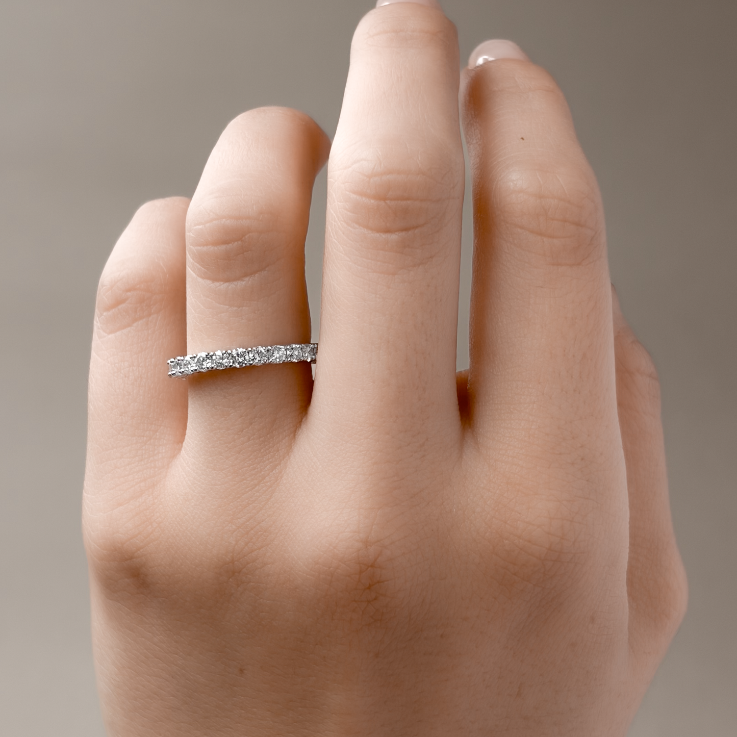 18K ラウンドダイヤモンド エタニティリング 1.02ct
