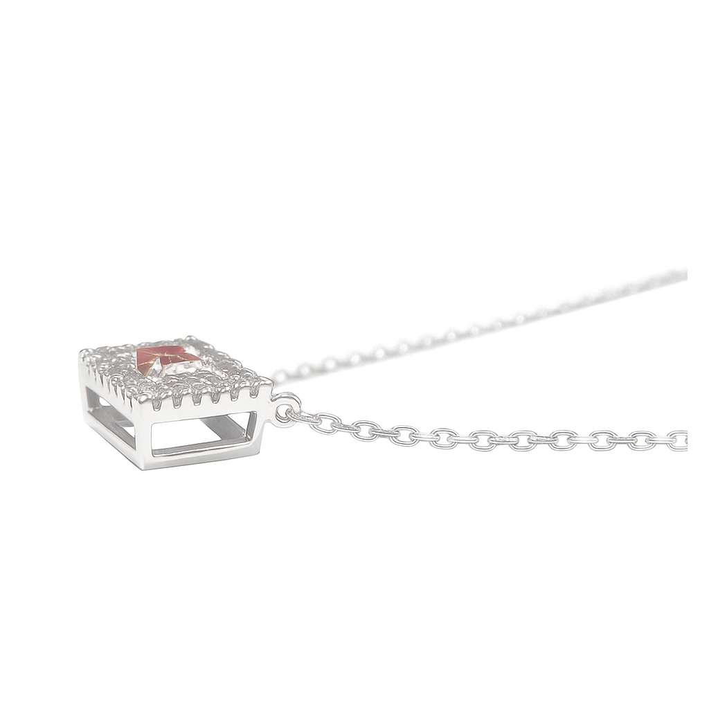 ラディアントピンク ダイヤモンドリング 0.559ct SI1 横画像