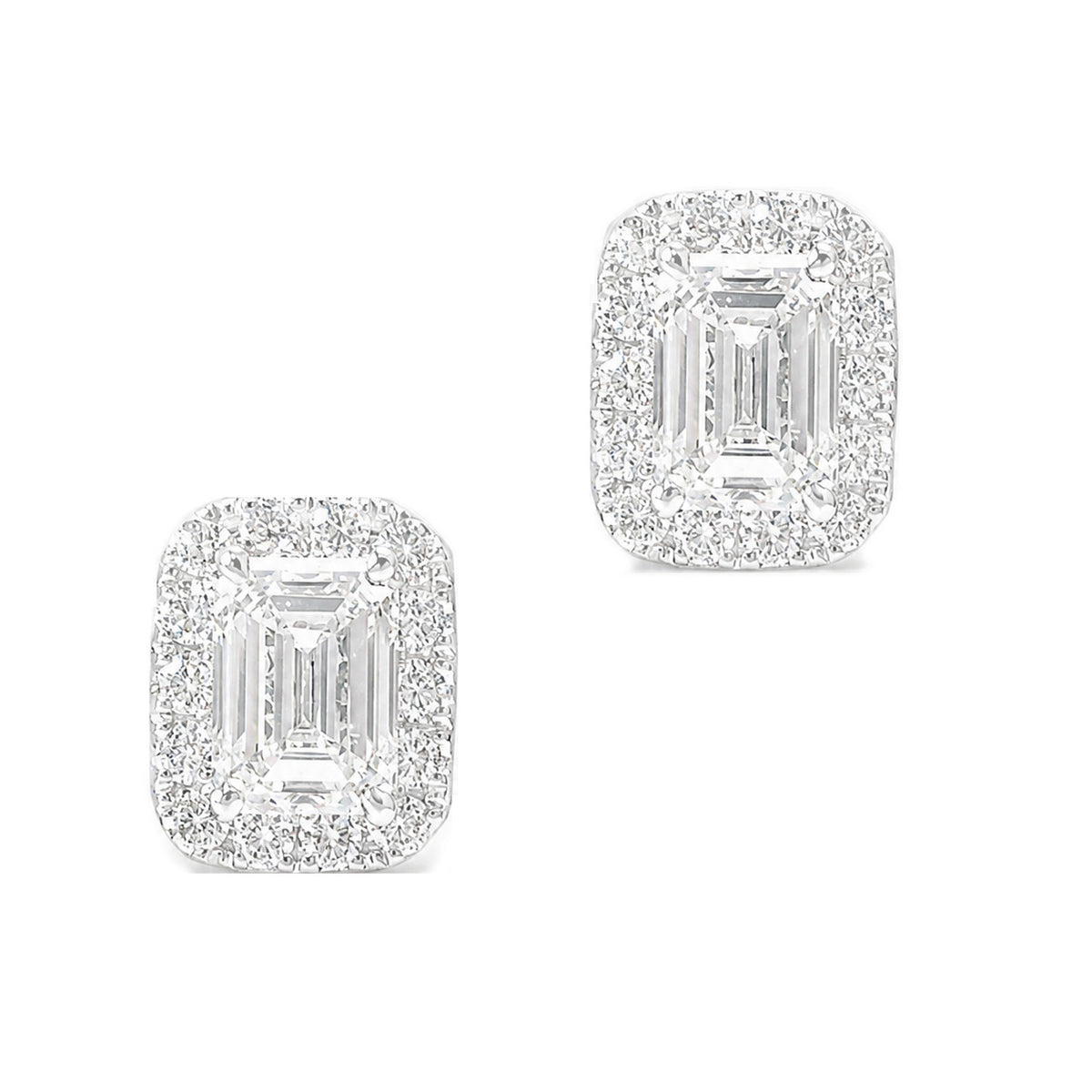 18KWG 無色D-E 天然ダイヤモンドピアス 1.223ct エメラルドカット