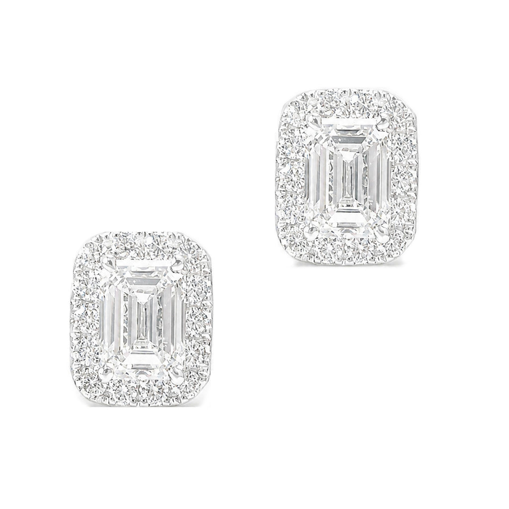 18KWG 無色D-E 天然ダイヤモンドピアス 1.223ct エメラルドカット