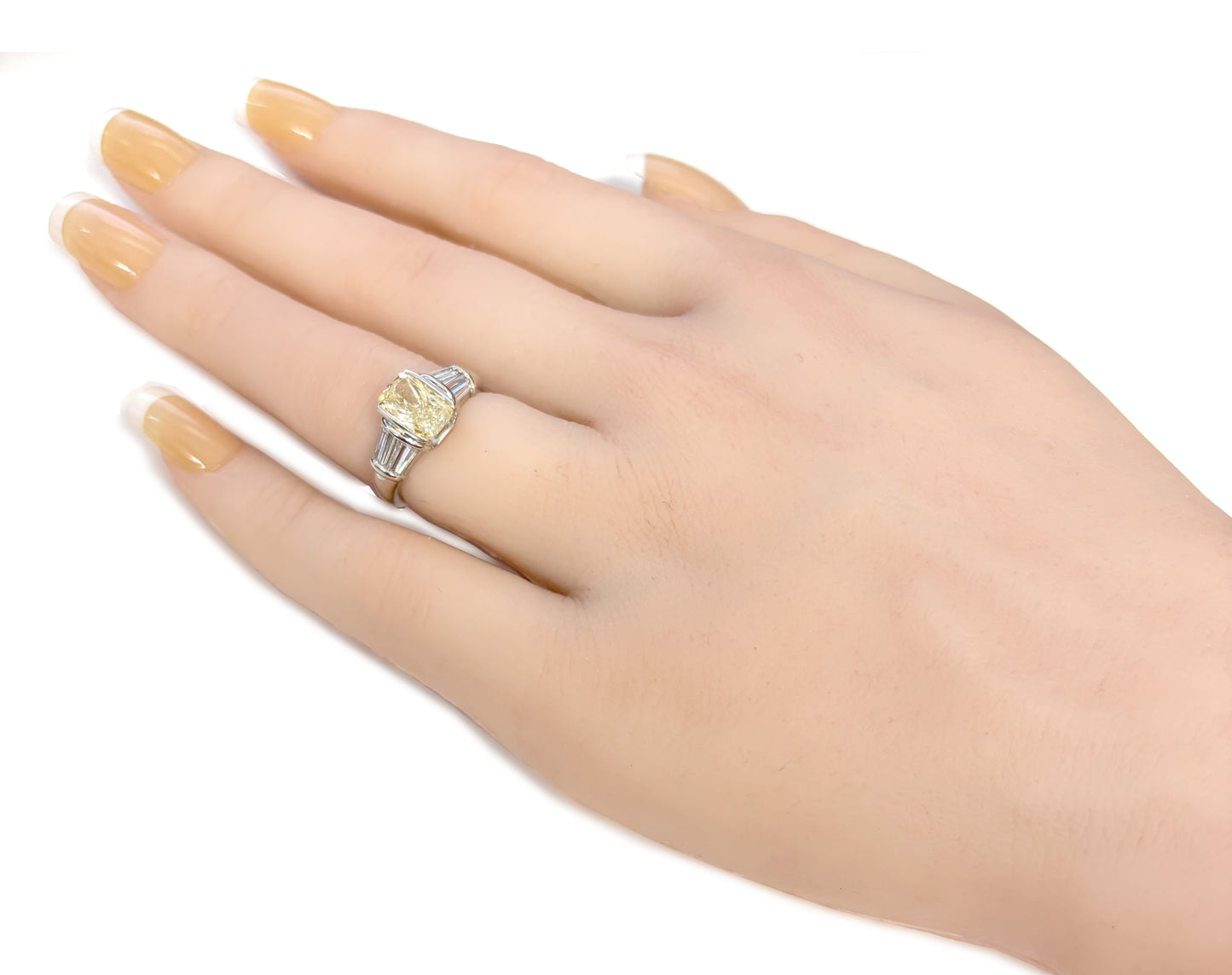 PT900 Cushion-cut Fancy Light Yellow Diamond Ring - 2.34ct