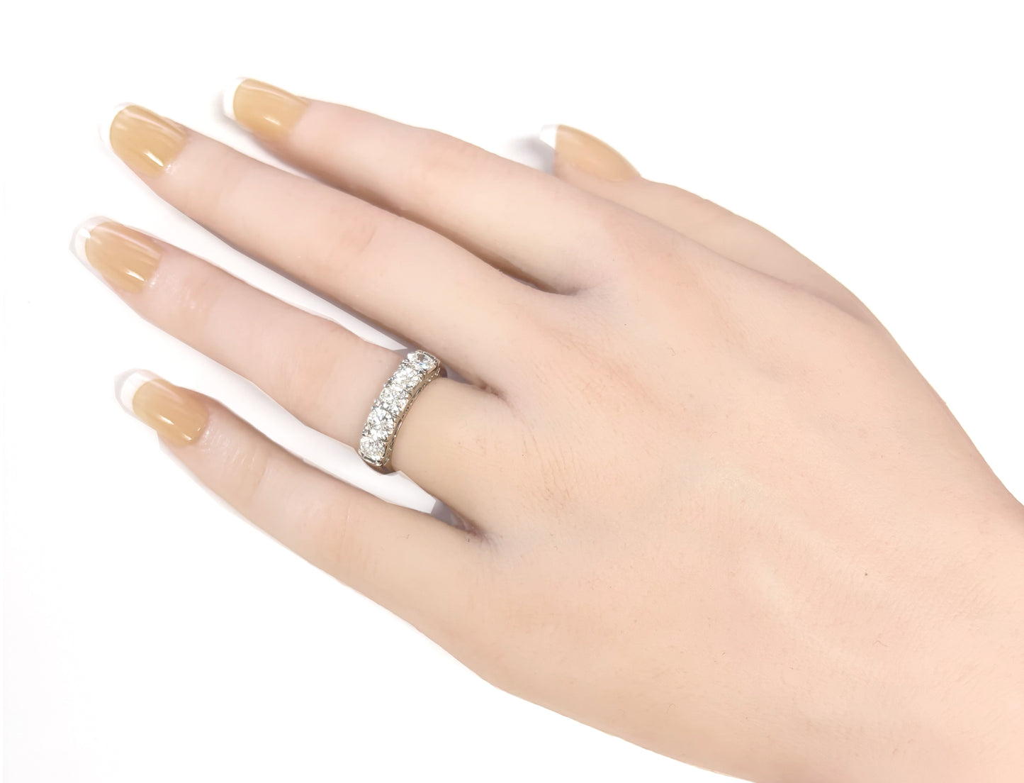 PT900 ラウンドダイヤモンド エタニティリング 1.03ct