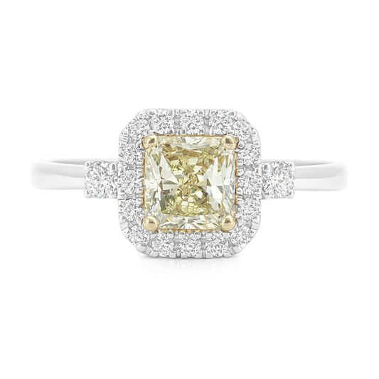 イエローダイアモンドリング ラディアント 0.68ct VS1 画像