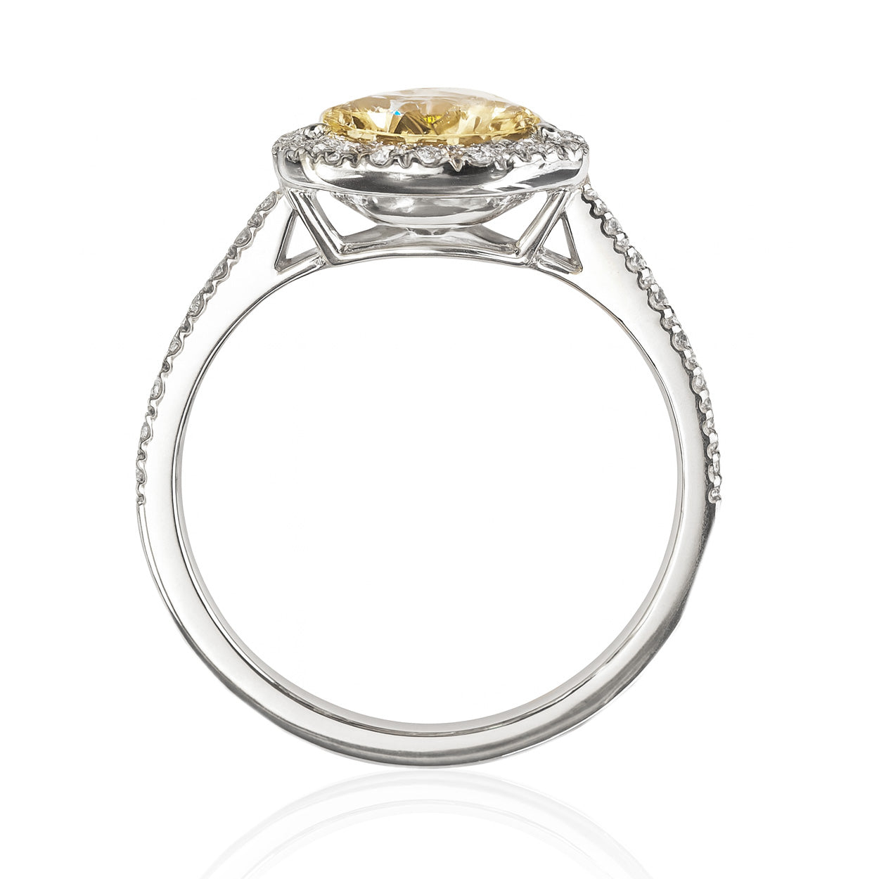 イエローダイヤモンドリング トリリアント 2.174ct SI1 裏画像