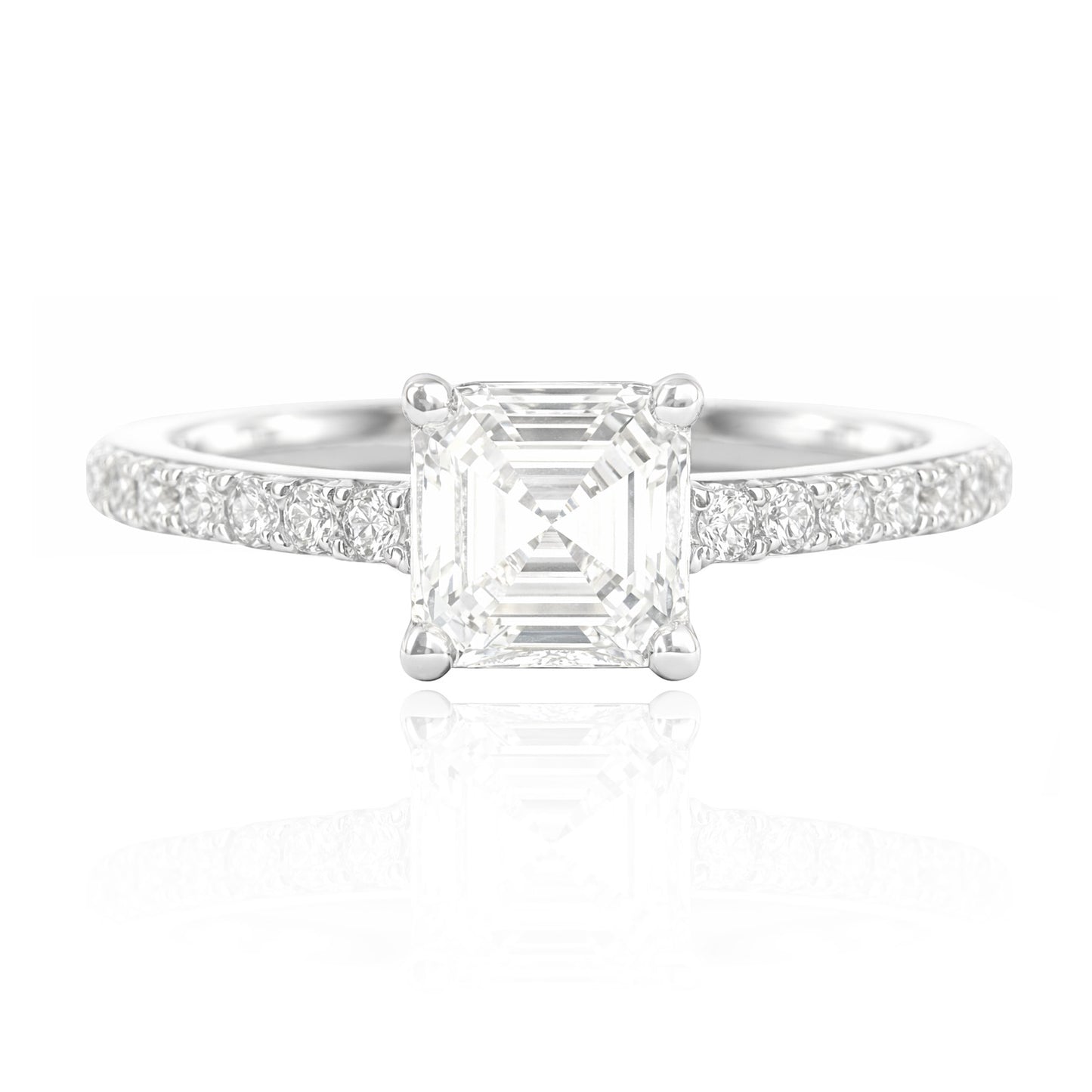 18K ほぼ無色G ダイヤモンドリング 1.02ct VVS2 エメラルドカット