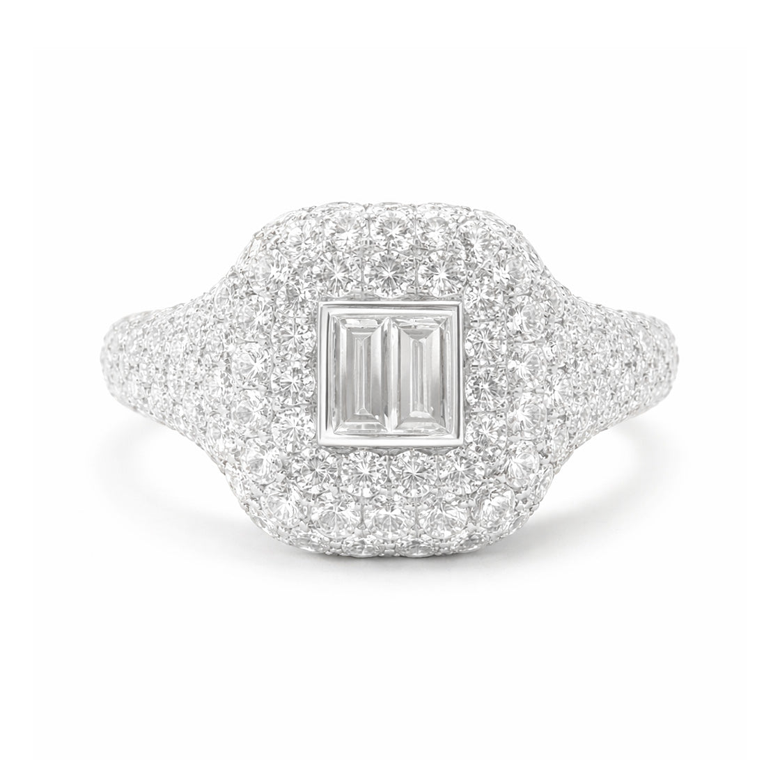 18K Baguette&Round-cut Near Colorless Diamond Ring - 1.68ct