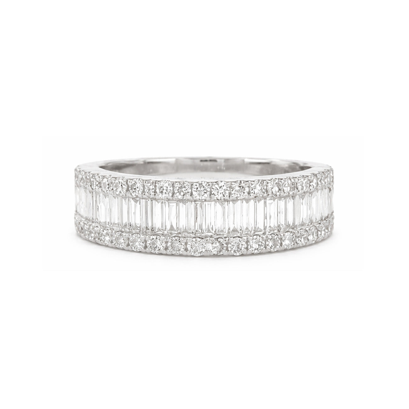 18K Round & Baguette-Cut Diamond Ring - 0.7ct