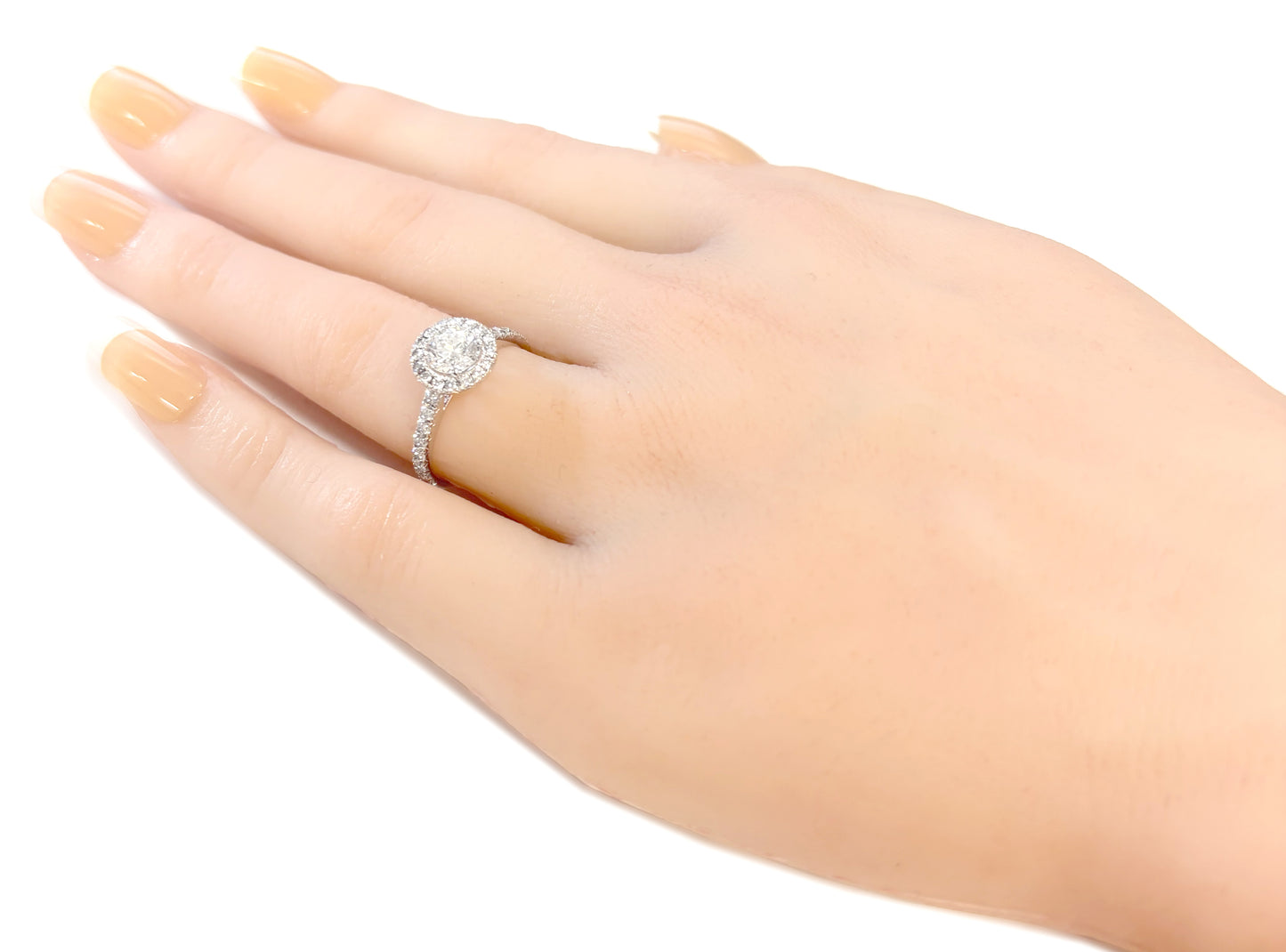 18K Round-cut Colorless Diamond Ring - 1.303ct