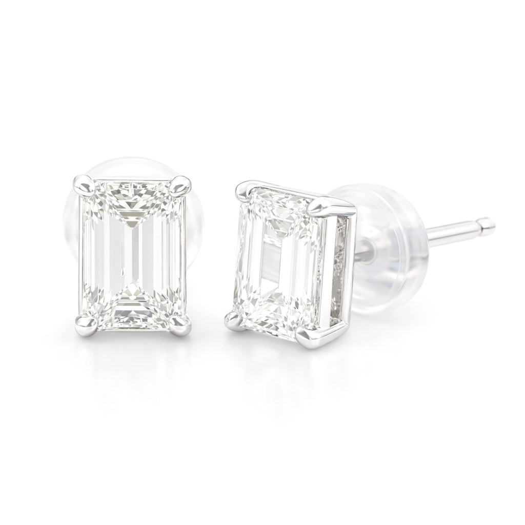 18K ほぼ無色H ダイヤモンドイヤリング エメラルドカット - 2.02ct