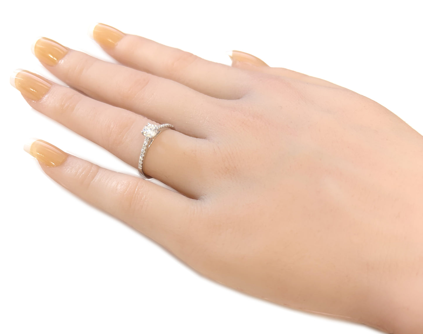 18K 無色D ダイヤモンドリング 0.51ct VVS2 ラウンドカット