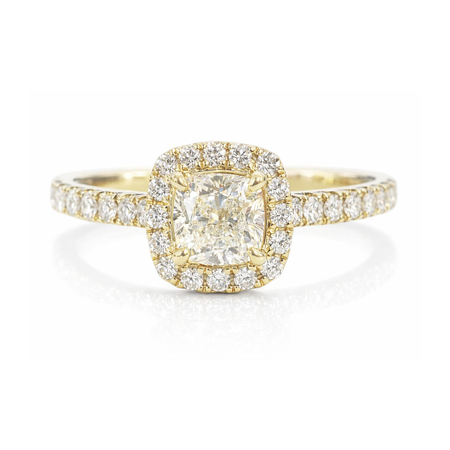 18KYG Near Colorless I Cushion Diamond Ring - 0.873ct