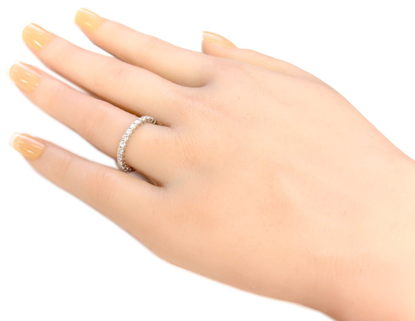18K Round-Cut Diamond Full Eternity Ring 1.06ct