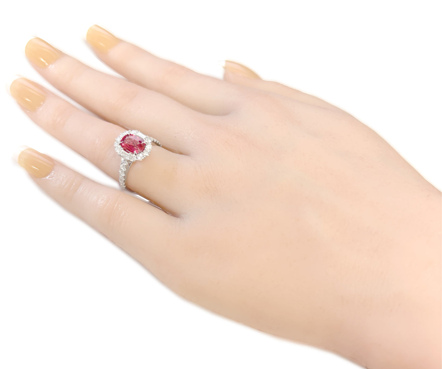 18K Spinel Oval-cut Diamond Ring - 2.312ct