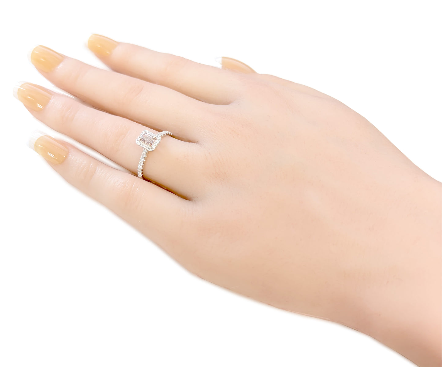 18K ピンクダイヤモンドリング 0.623ct Fancy Brownish Pink SI2 ラディアント