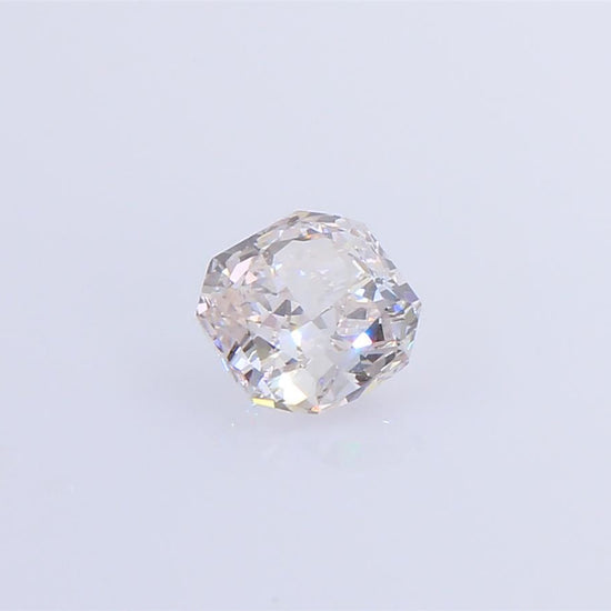 天然ダイヤモンドルース 0.715ct ベリーライトピンク ラディアント ダイヤモンド映像